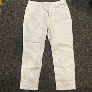 American Eagle Mom Jean